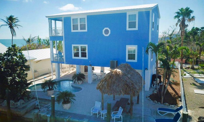 Summerland Key House | Seaside Waterfront House with Pool & Ocean Views Await
