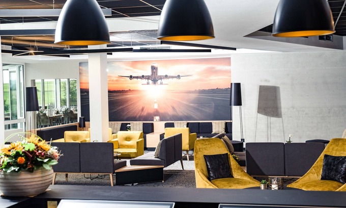 Donaueschingen Hotel | Relax at Concorde Hotel am Flugplatz with Hot Tub & Dining