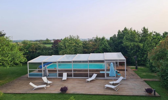 Jesi Bed & Breakfast | Discover Somente - Locanda di Pregio with Pool & Hot Tub