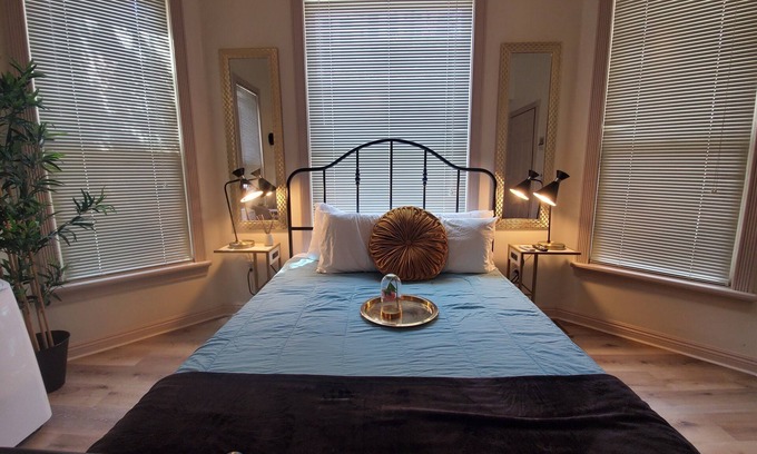 Cortez Hill Hotel | Family-Friendly Somerset: Kitchen & Breakfast Included