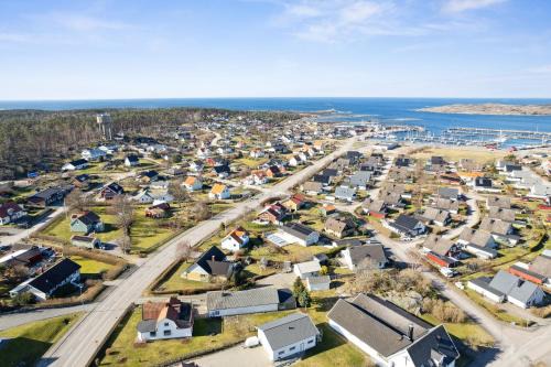 Bua Apartment | Pet-Friendly Retreat in Bua, Varbergs Kommun - Rated 10/10