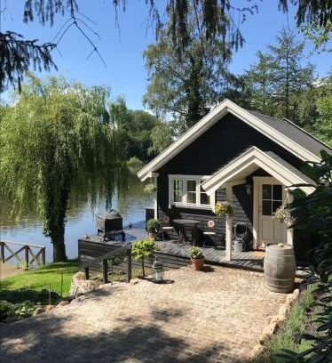 Vekso Sjaelland House | Idyllic Sommerhus for Family Getaways with High Ratings