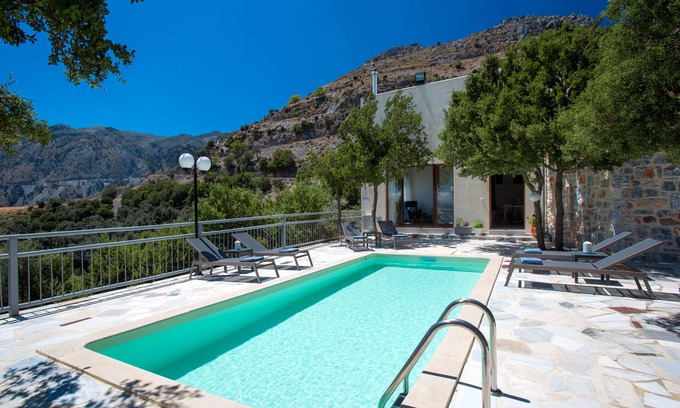 Asigonia Villa | Somnia Villa: Private Pool Retreat Near Nature & Amenities