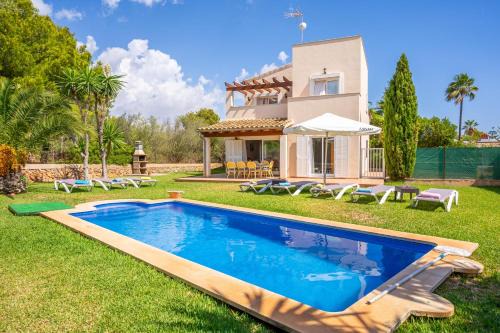 Cala Murada House | Experience Son Ganxo III: Family-Friendly Getaway with Pool