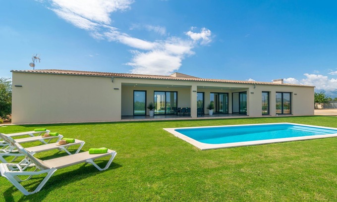 Majorca Villa | Guest Rated 9.8: Modern Country House with Private Pool