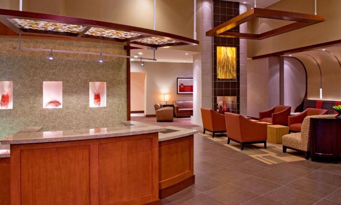 St. Johns Hotel | Discover Sonesta Select Austin North Central: Pet-Friendly Comfort