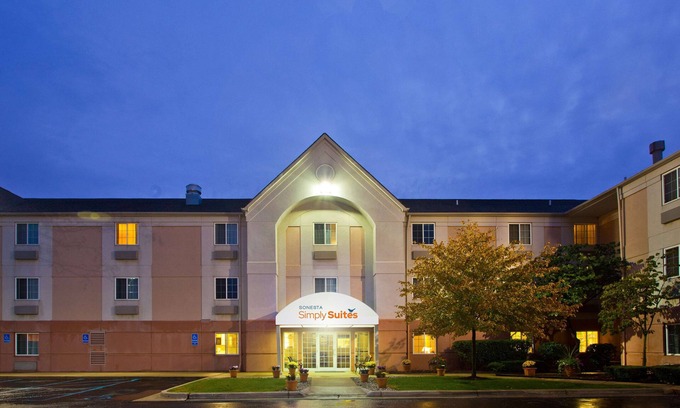 Warren Hotel | Top-Rated Stay at Sonesta Simply Suites Detroit Warren