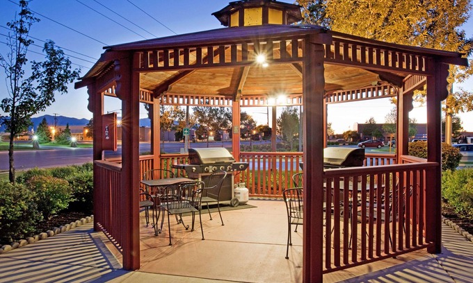 Salt Lake City Hotel | Explore Comfort at Sonesta Simply Suites Salt Lake City