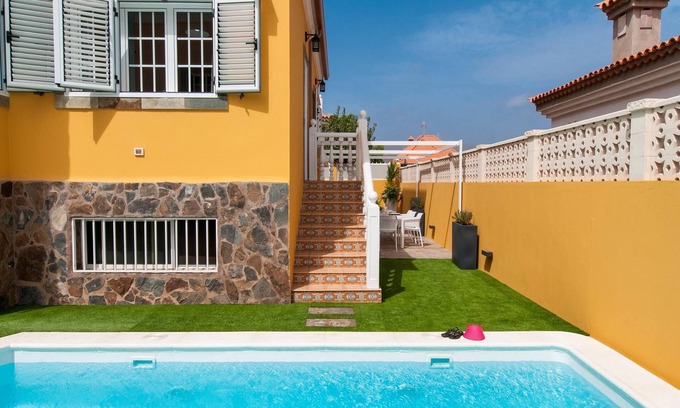 Sonnenland Villa | Relaxing Sonnenland Q10 with Pool & Spa Amenities