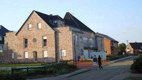 Borkum Apartment | Discover Family-Friendly Comfort at Sonnendeck Hotel
