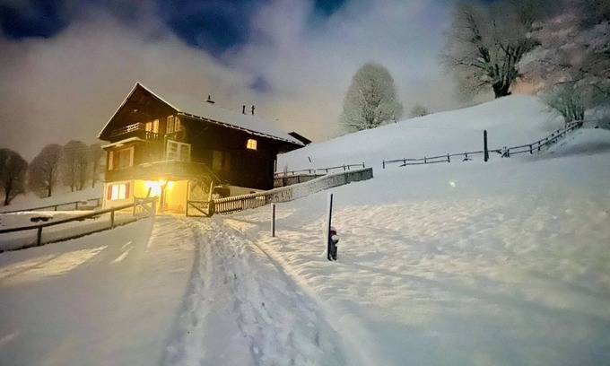 Schoenried Apartment | Relax at Sonnenfreude Chalet: Spa, Breakfast & Family Friendly