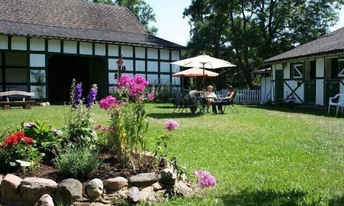 Clenze House | Relaxing Retreat at Sonnenhof Im Wendland with Spa & Pool
