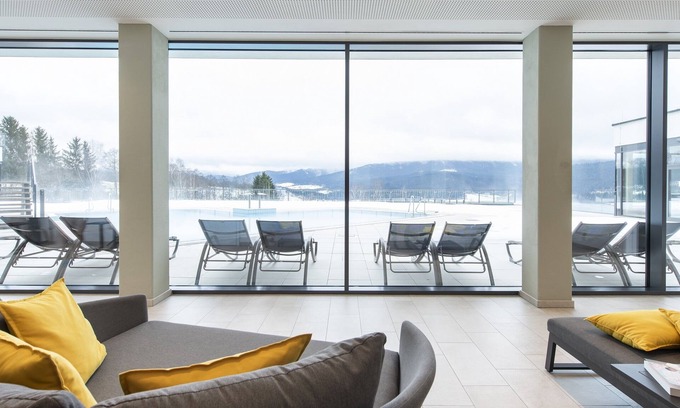 Lam Hotel | Discover Hotel Sonnenhof: 4-Star Retreat with Ocean Views