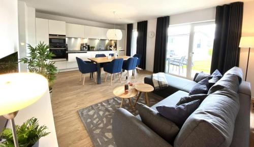 Heringhausen Apartment | Discover Sonnenweg 48 - DIEMELBRISE: Family-Friendly Retreat