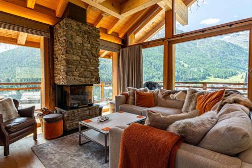 Saas-Fee Ski Chalet | Sonnhalde II - Oceanfront Chalet with Family-Friendly Amenities