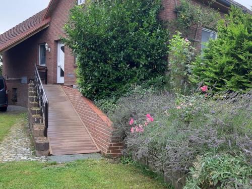 Heiligenhagen Apartment | Inviting Holiday Apartment Near Büdnerreihe Forest