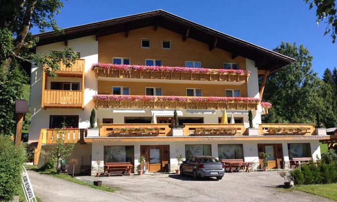 Tannheim House | Pet-Friendly Getaway at Sonnleiten - Guggerhof Villa Sonnenwies