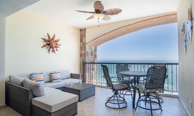Bella Vista Condo | Cozy Oceanfront Retreat at Sonoran Sky 1505