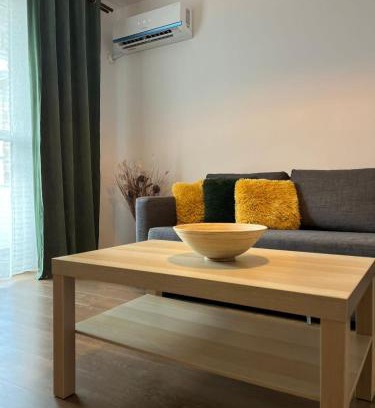 Medias Apartment | Family-Friendly Retreat at Sophia's Cozy Apartment