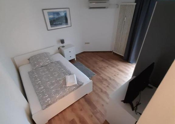Rathaus Apartment | Cozy Sophies Apartment with Pool & Family-Friendly Amenities