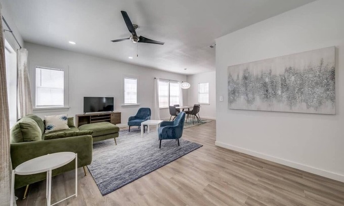 Denver Heights House | Elegant Eastside Haven with Pet-Friendly Amenities
