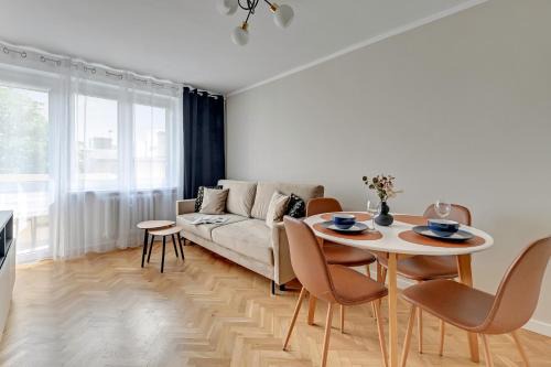 Gorny Sopot Apartment | Cozy Sopot Grottgera: Family and Pet-Friendly Retreat