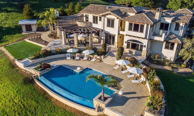 Soquel Villa | Unforgettable Oceanview Villa with Infinity Pool & Spa