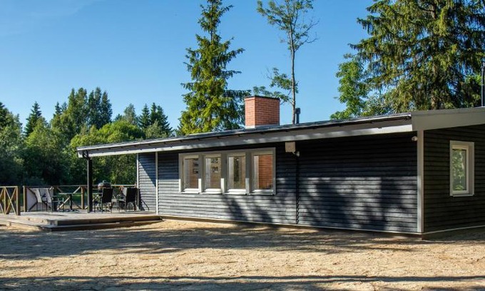 Jogeva Parish House | Discover Sordi Somka: Eco-Friendly Retreat with Ocean Views
