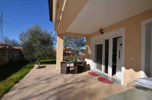 Sorici House | Family-Friendly Sorici Apartments with 8.3/10 Guest Rating