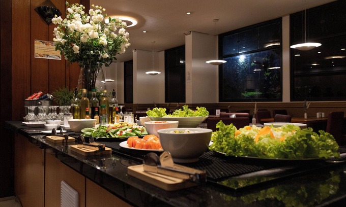 Sorocaba Hotel | Discover Sorocaba Park Hotel: 4-Star Retreat with Spa & Pool