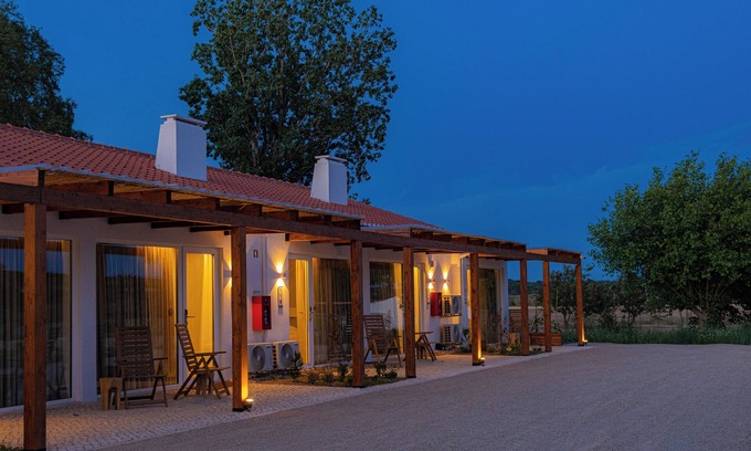 Barrancosas Hotel | Discover Sorraia Hotel Rural: Pool, Spa & Family-Friendly Stay