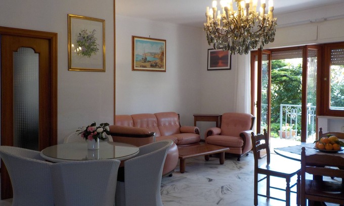 Sant'Agnello Apartment | Discover Sorrento Life: Villa Apartment with Ocean View
