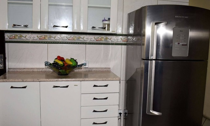Alto da Cruz Hotel | Top-Rated SOS Hostel with Restaurant and Family Amenities