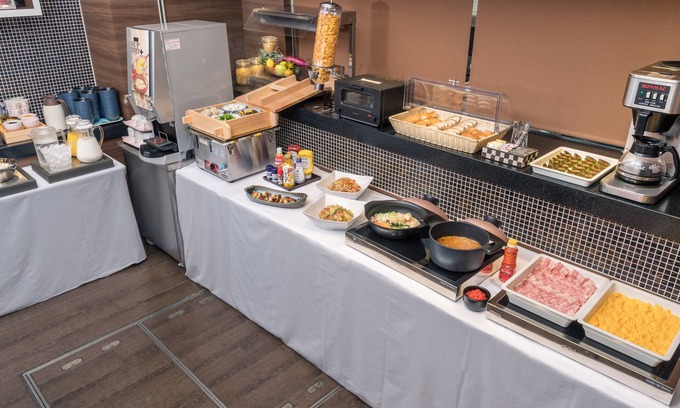 Shibadaimon Hotel | Eco-Friendly Stay at Sotetsu Fresa Inn Hamamatsucho Daimon