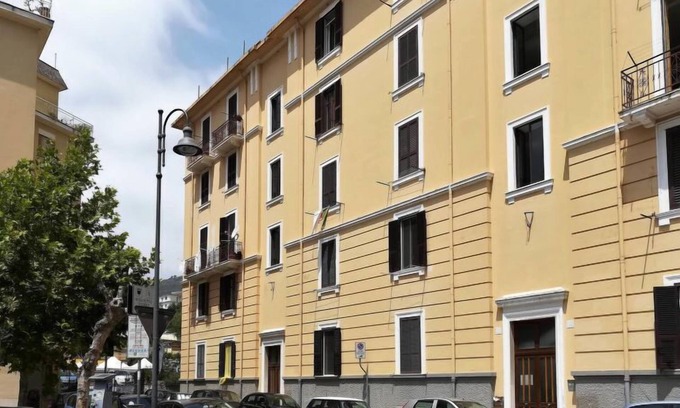 Formia Apartment | Oceanfront Getaway: Sotto Il Segno Dei Pesci Awaits