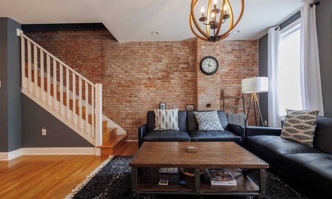 Benton Park House | Discover Soulard: Walkable Stay Near Budweiser Brewery