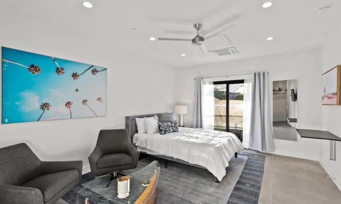 Arts District Apartment | Pet-Friendly Soulshine Studio with Resort Access & Great Rating