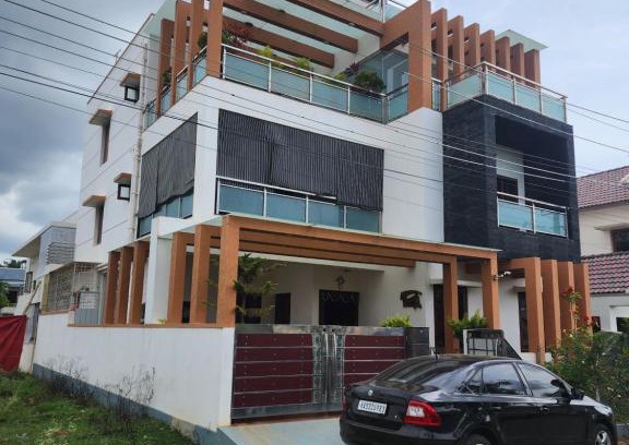 Chikkamagaluru House | Budget-Friendly Getaway at Soumya Arcade, Pet & Child Friendly