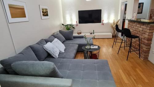 Osijek Apartment | Pet-Friendly Retreat at South 2 Osijek - Guest Rated 9.8