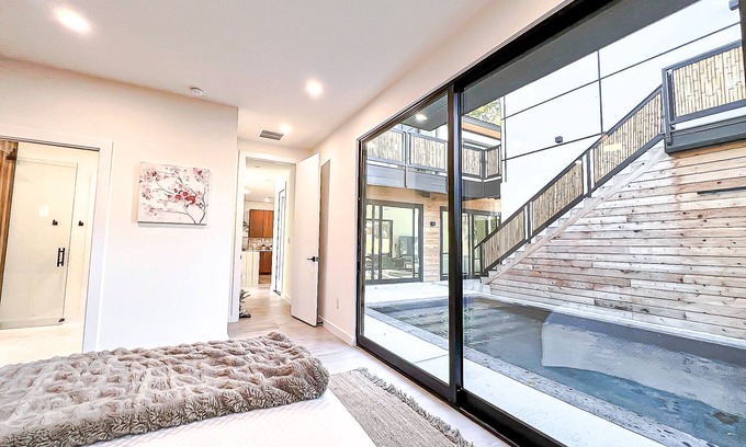 Galindo House | Ideal South Austin Home with Heated Pool & Gym for Families