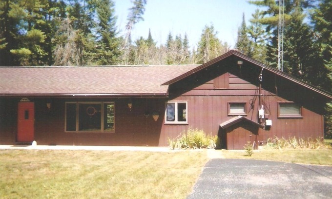 Roscommon House | South Branch Au Sable River House