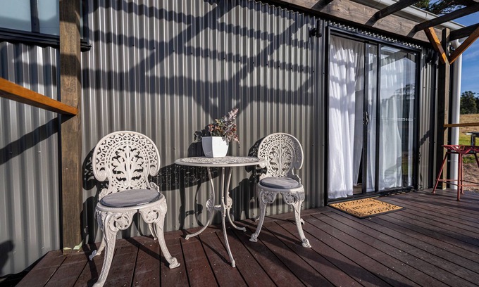 Brogo Bed & Breakfast | South Coast Off Grid Tiny with all the Extras!