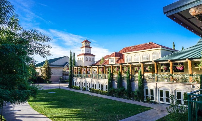 Temecula Resort | Relax at South Coast Winery Resort & Spa with Ocean Views
