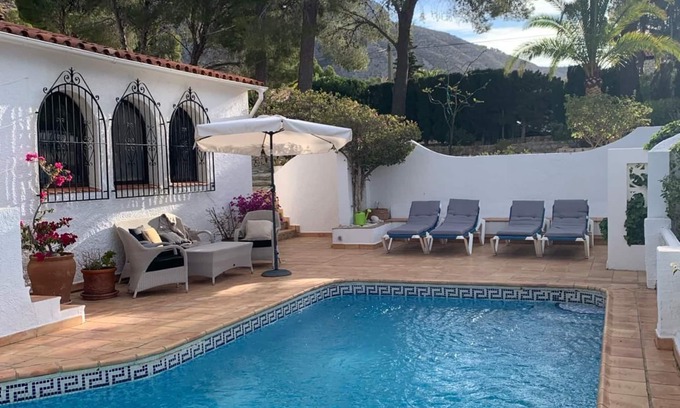 Altea la Vella Villa | Scenic Villa in Altea with Breathtaking Views & Spa