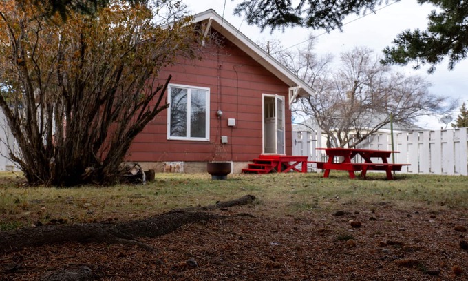 Red Lodge House | South Grant Getaway! Cozy Red Lodge Cabin