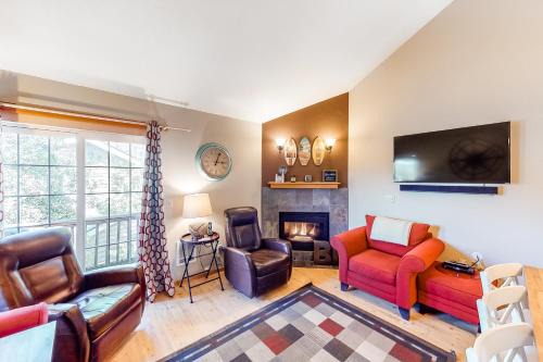Tolovana Park Apartment | Family-Friendly Stay at South Hemlock with Great Amenities