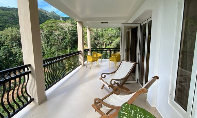 Mahe Island Villa | Exceptional South Hill Villa: Family-Friendly & Accessible