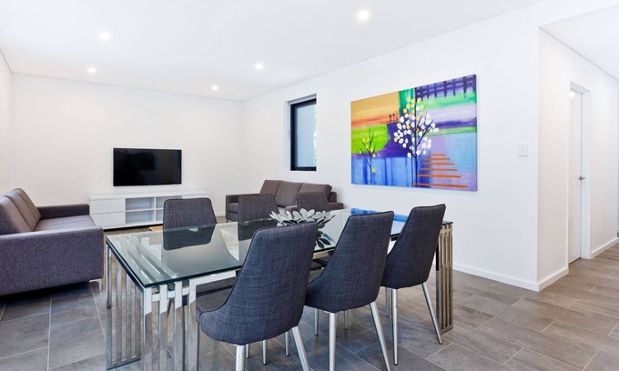 South Perth Apartment | Modern South Perth Foreshore: Top Rated with Family Amenities