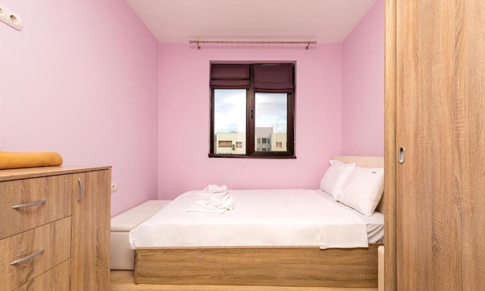 Plovdiv Apartment | Cozy South Plovdiv 2BD Flat with Balcony, Child Friendly