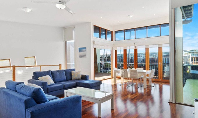 Normanville Villa | Guest Rated 9.6 - South Shores Villa 59 in Normanville
